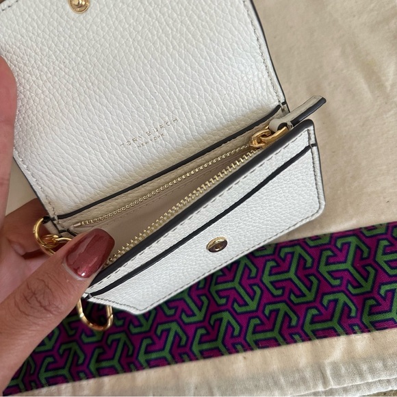 New TORY BURCH THEA FLAP CARD CASE only new ivory available rest sold out - Picture 4 of 10